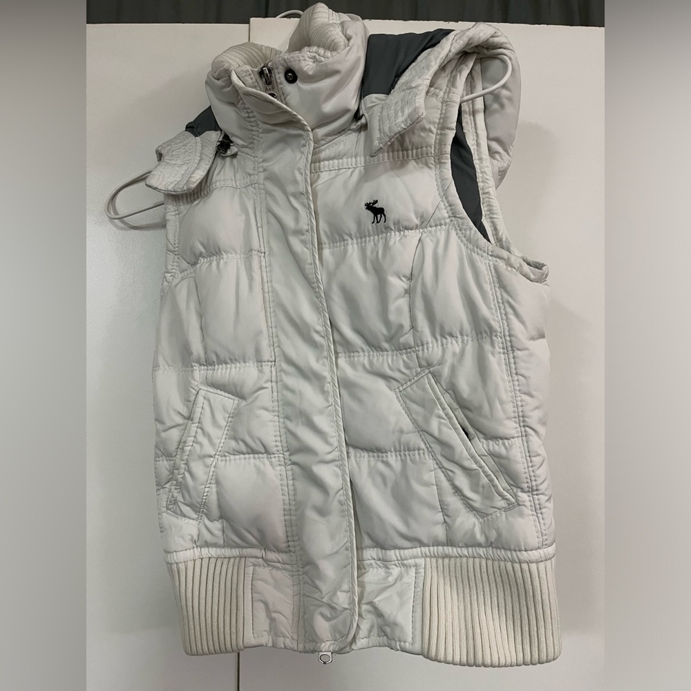 Abercrombie & Fitch Vests